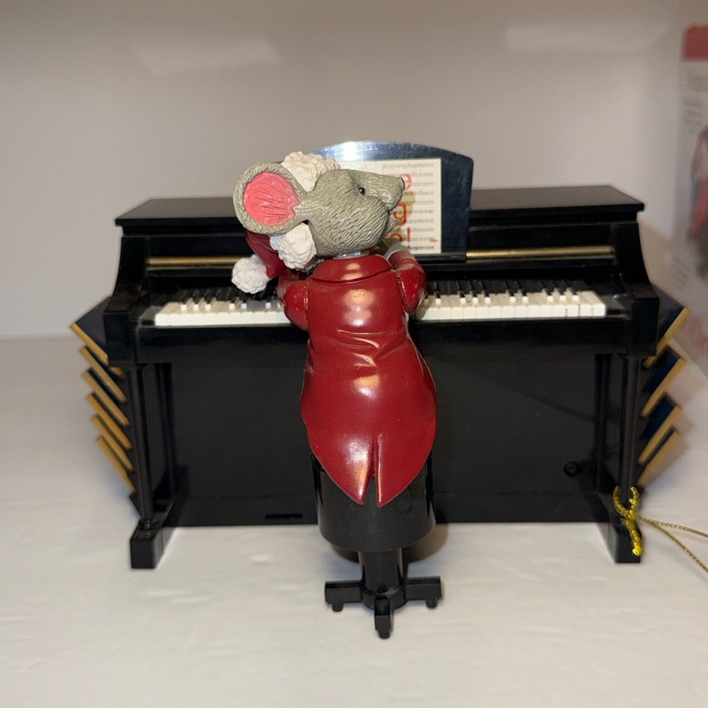 2006 Mr. Christmas Magical Maestro Mouse Musical Piano With Sheet Music *read* - Picture 3 of 11